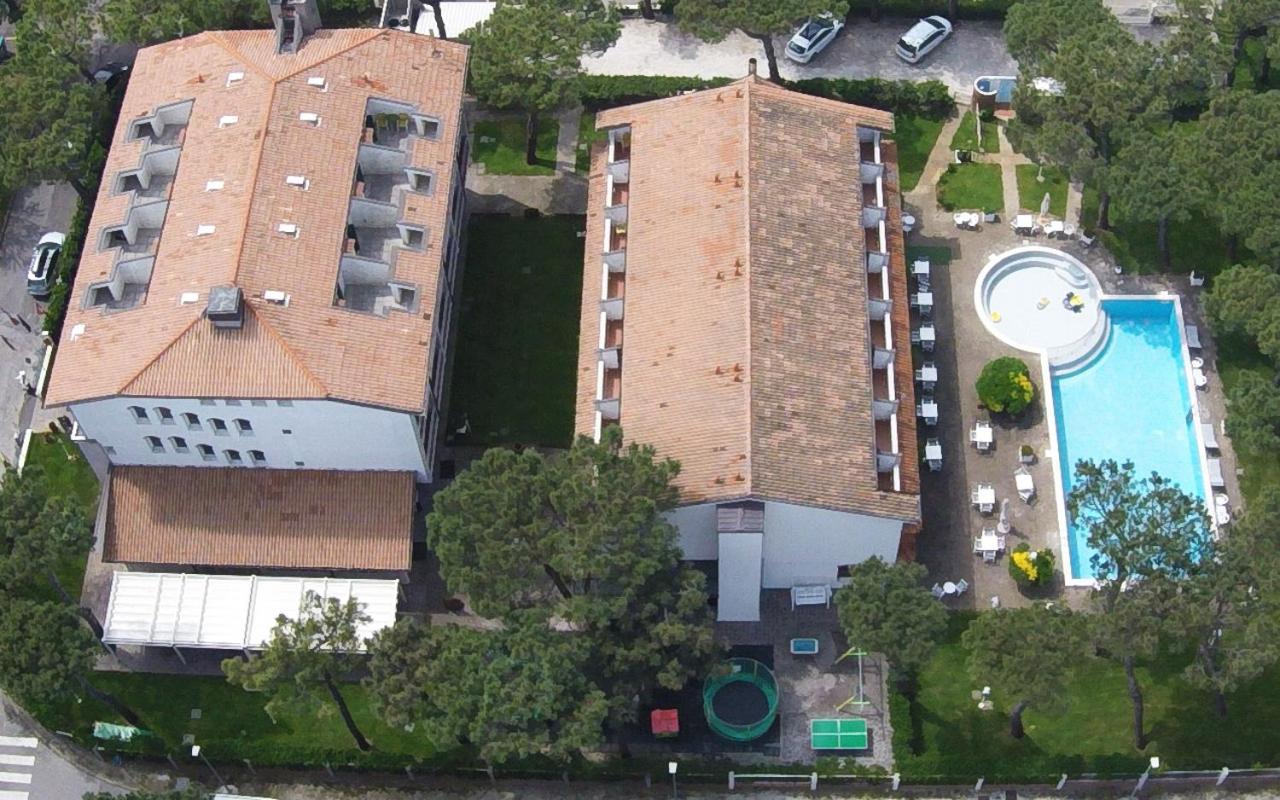 Villa Elprado Cervia Exterior photo